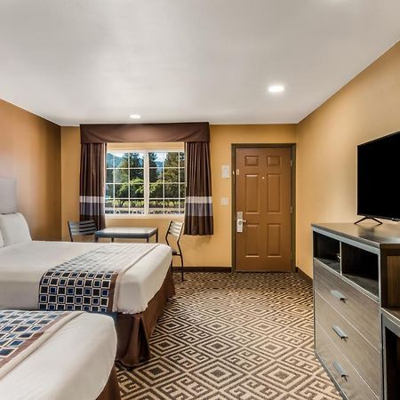 Americas Best Value Inn - Ukiah Exterior photo