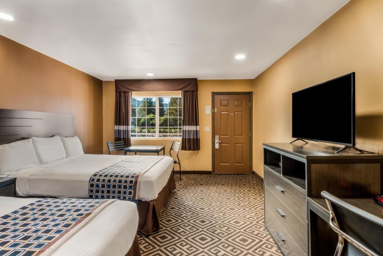 Americas Best Value Inn - Ukiah Exterior photo